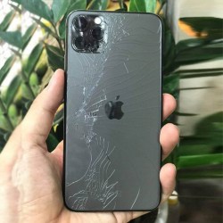 thay-mat-kinh-lung-iphone-11-pro21