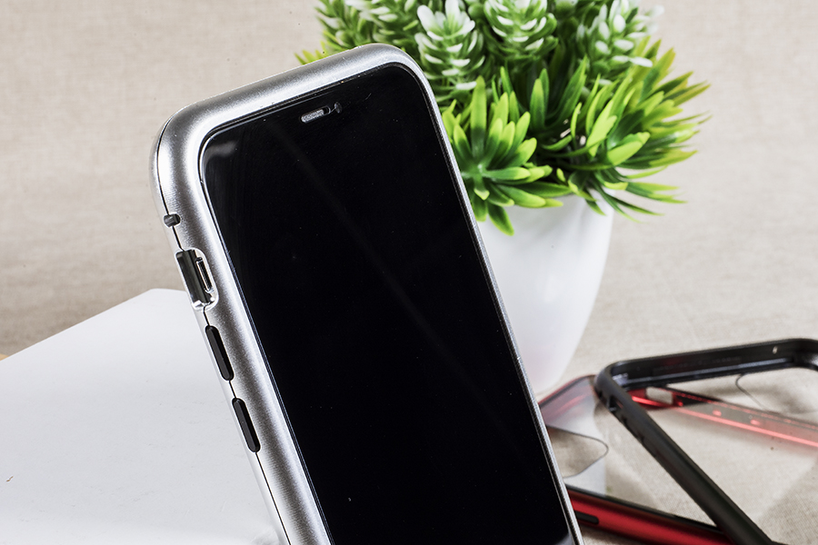 op-lung-kinh -vien-kim-loại-imagnet-cho-iphone-11-pro-max-22.jpg