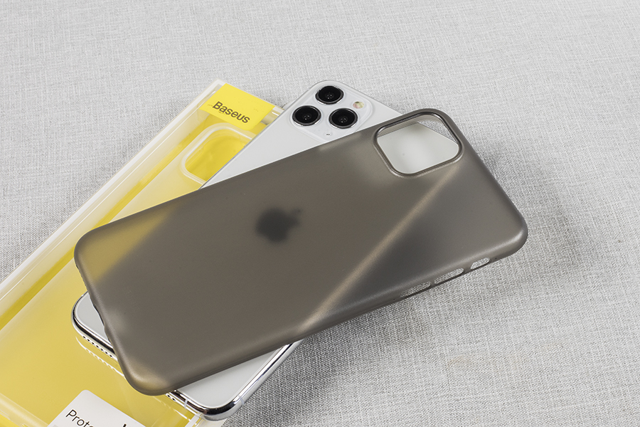 Op-lung-Baseus-Wing-Case-sieu-mong-iPhone-11-Pro-Max-23.jpg