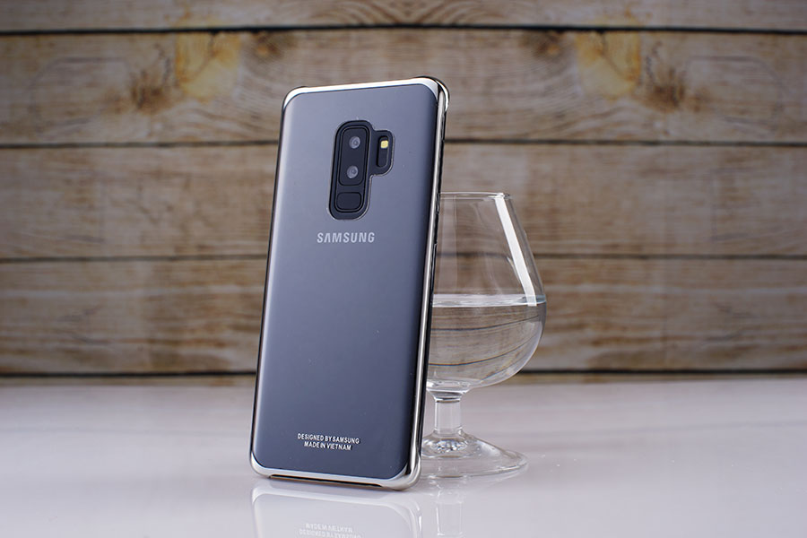 clear_cover_s9plus_m6 bac.jpg