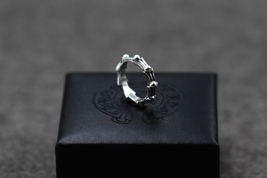 nhan-chrome-heart-358.jpg