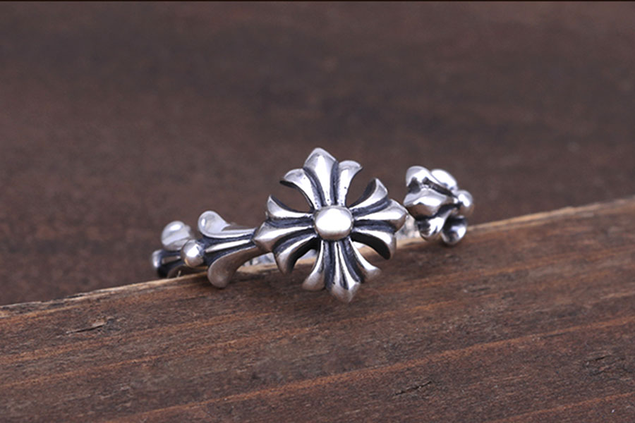 nhan-chrome-heart-mn12-356.jpg