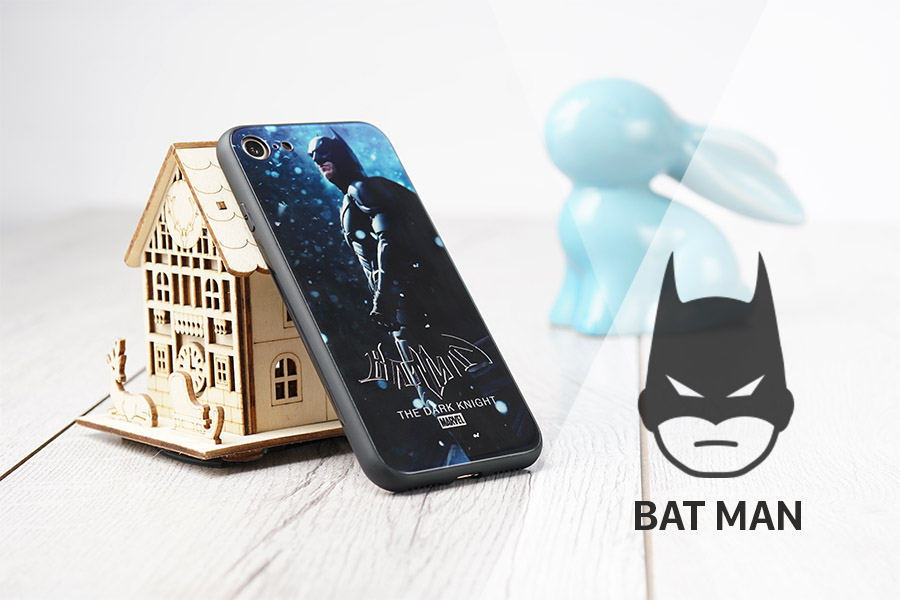 op-da-quang-marvel-iphone-8-7.jpg