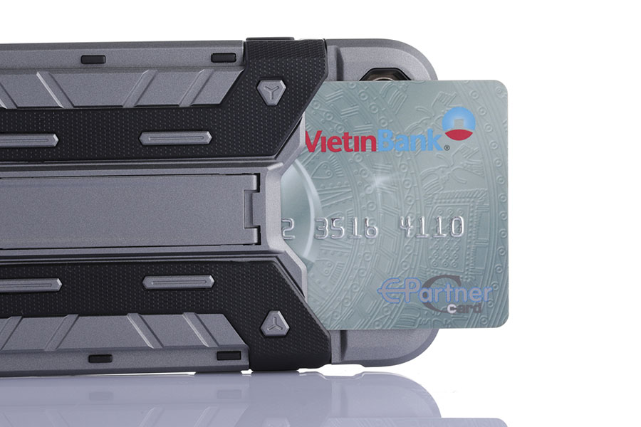 op-lung-falcon-iphone7-ngan-dung-the-atm12.jpg