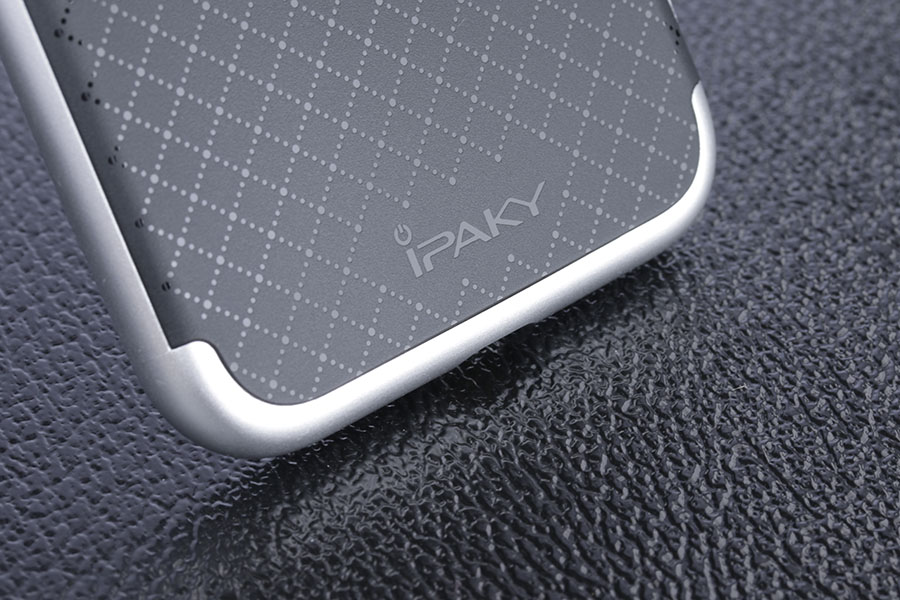 op-lung-ipaky-iphone-7-logo-ipaky.jpg