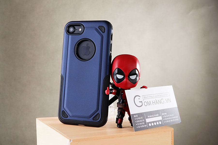 op_SGP_helmet_armor_iphone_7_8_m1 tiep.jpg