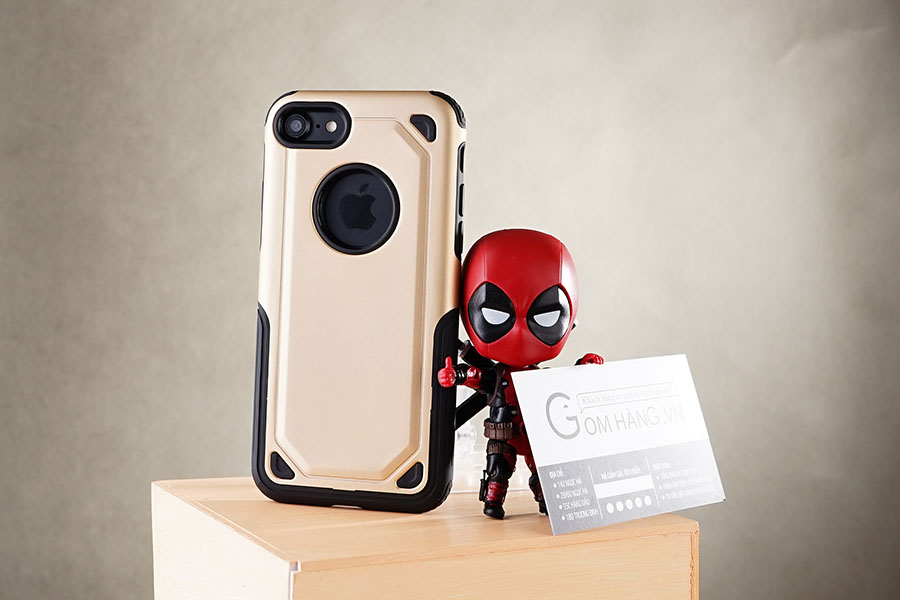 op_SGP_helmet_armor_iphone_7_8_m1 vang.jpg