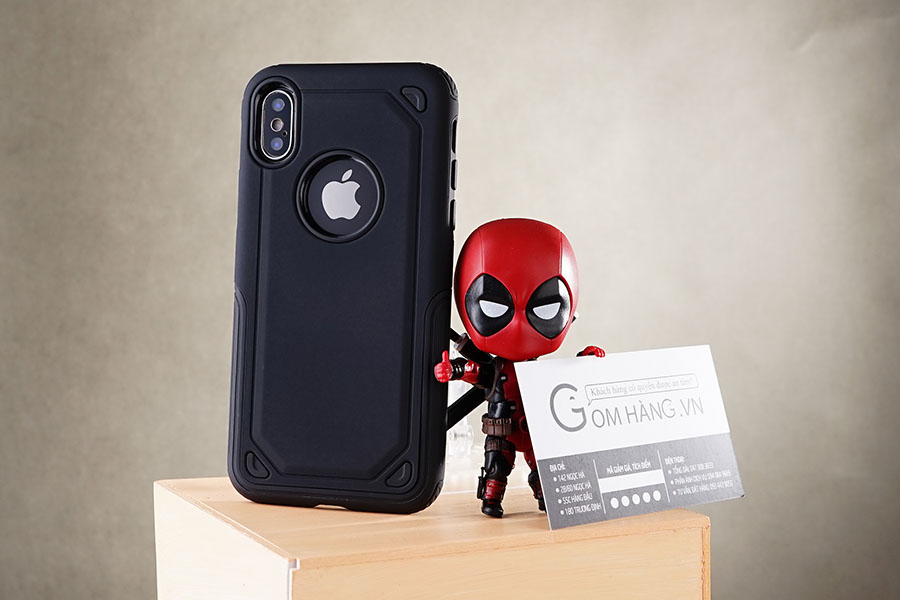 op_SGP_helmet_arrmor_iphone_X_m1 den.jpg