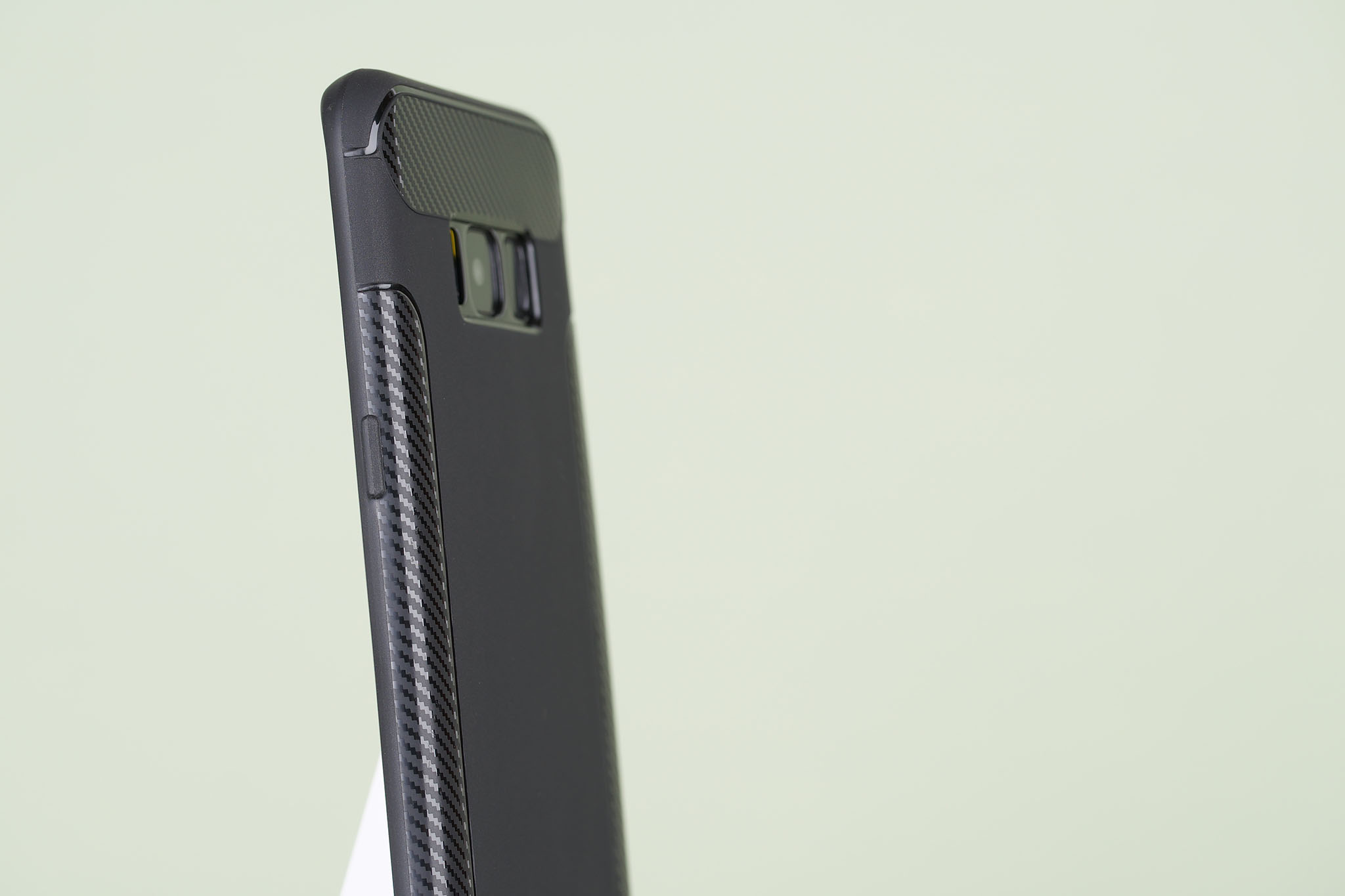 op_fiber_wing_s8_s8plus_m4.jpg