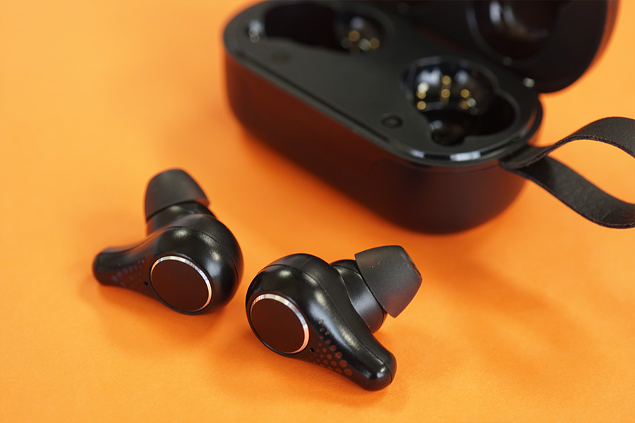 tai-nghe-bluetooth-gamar-tws-1.jpg