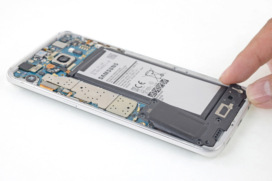 thay-loa-ngoai-ss-s7edge-3.jpg