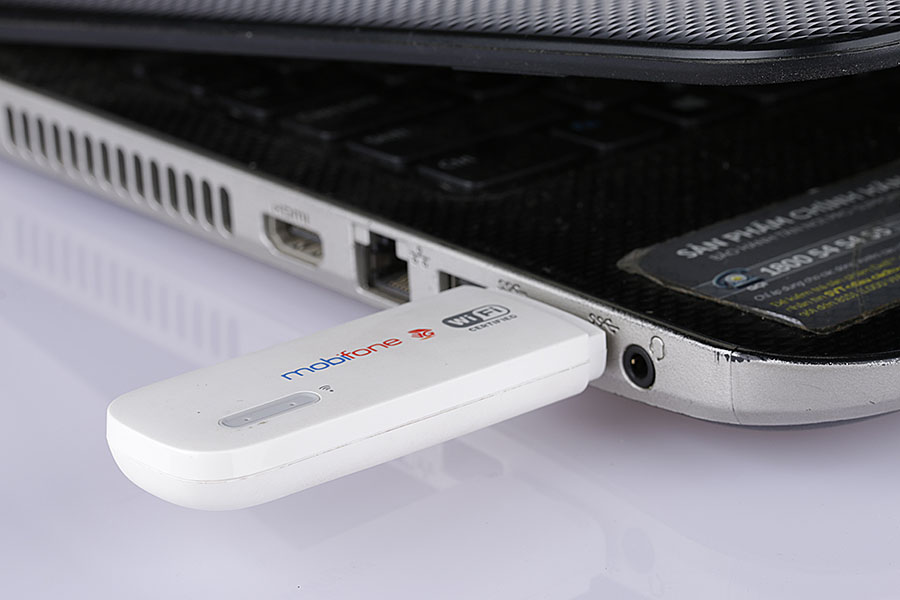 usb-phat-wifi-huawei-m4.jpg
